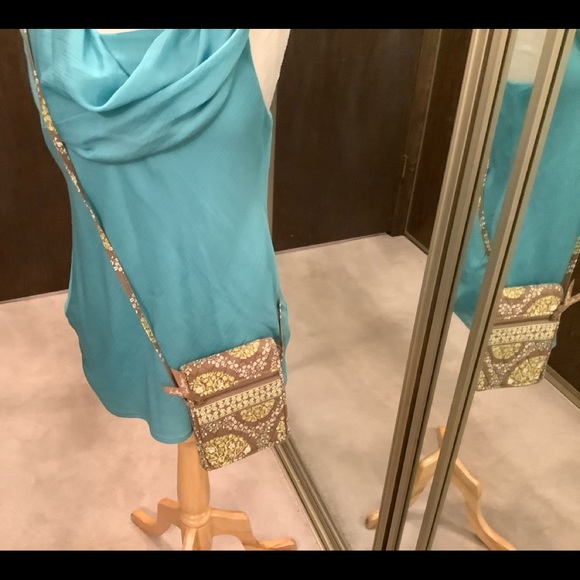 Vera Bradley Crossbody Bag - Picture 3 of 5